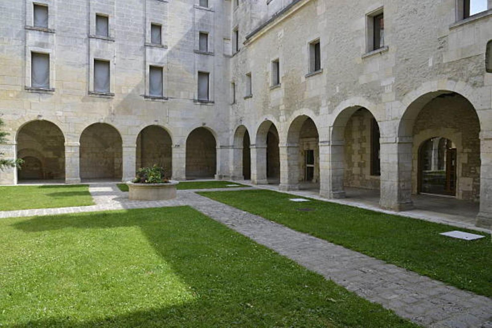 Maison Meire Studios Cognac Exterior foto